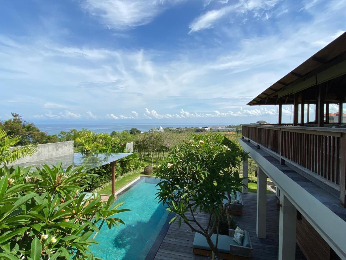 Villa Biarritz Uluwatu Exterior foto
