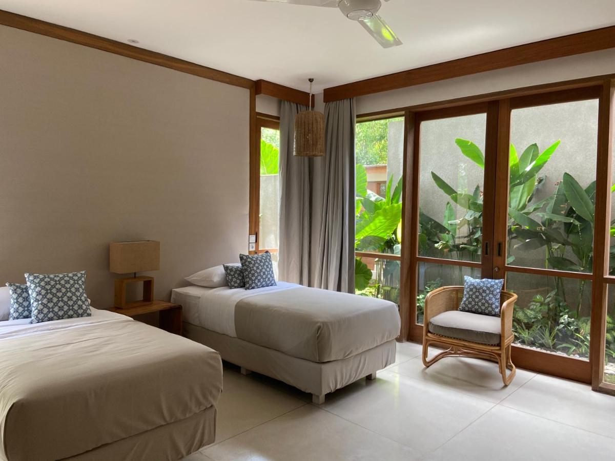 Villa Biarritz Uluwatu Exterior foto
